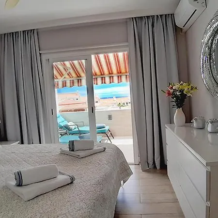 Апартаменты Luxury Адехе